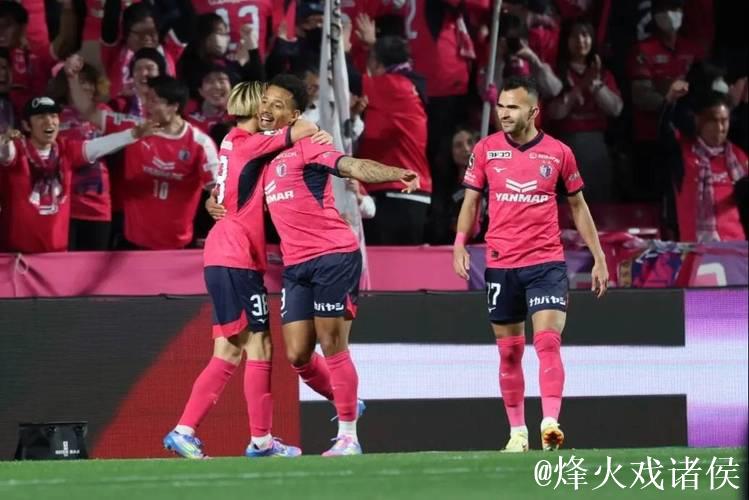 ESPN巴西:上海申花已谈妥拉唐,转会费约200万欧元 ESPN巴西:上海申花已谈妥拉唐,转会费约200万欧元